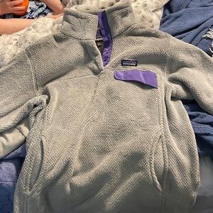 Patagonia pullover gray and purple accents